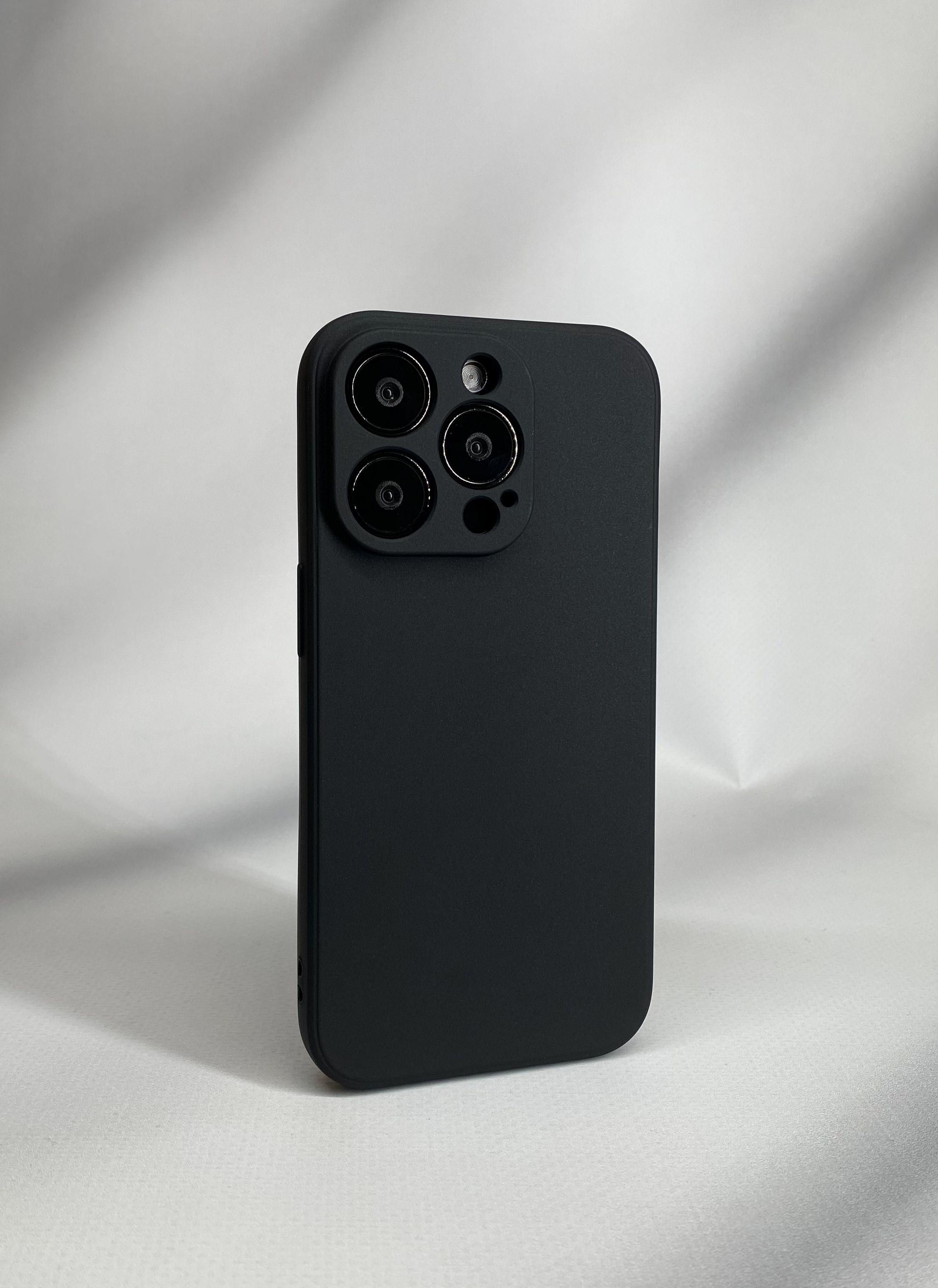 Apple Силиконовый защитный чехол для iPhone 12 Pro черный