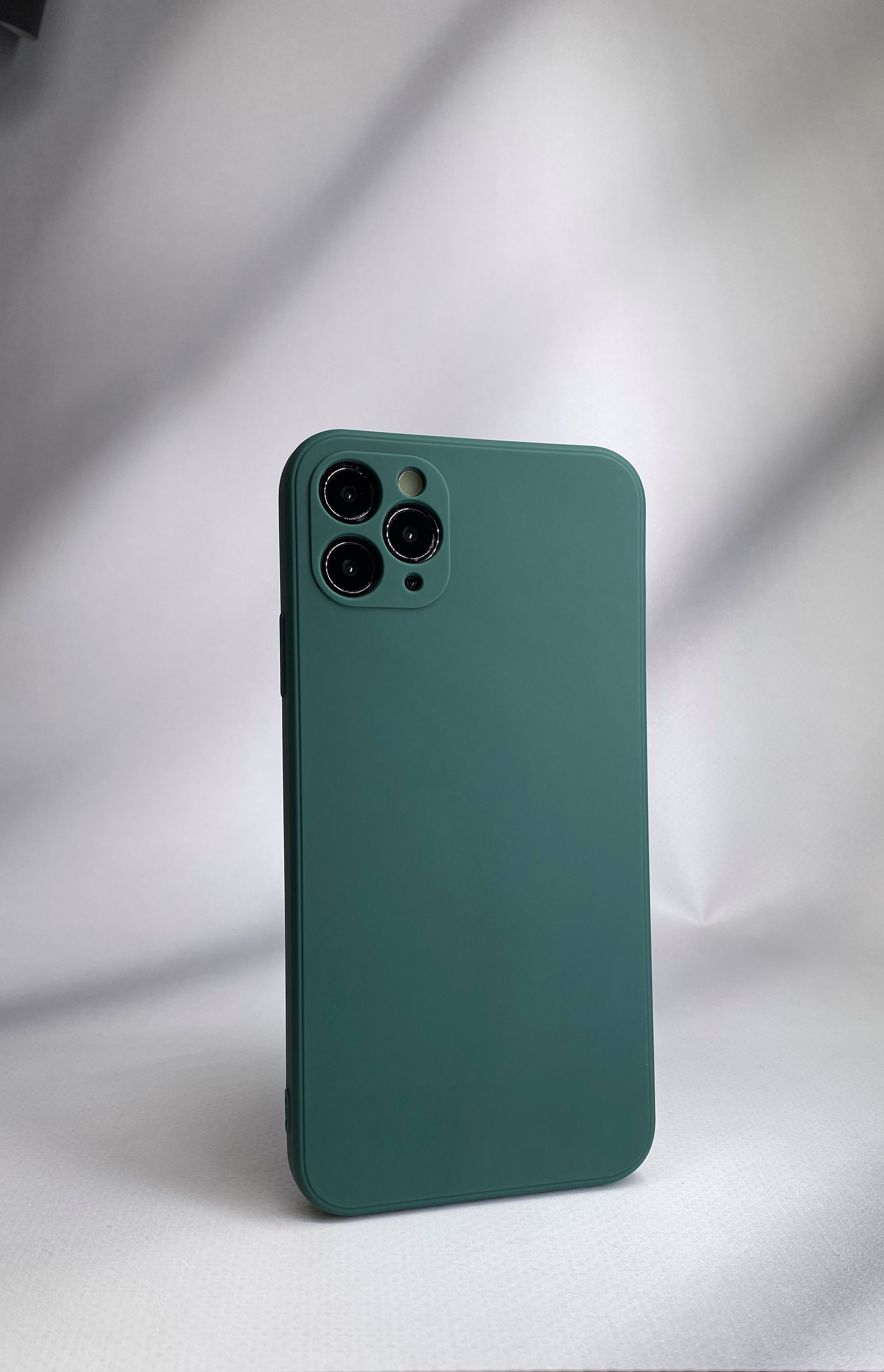 Apple Силиконовый защитный чехол для iPhone 11 Pro Max темно-зеленый