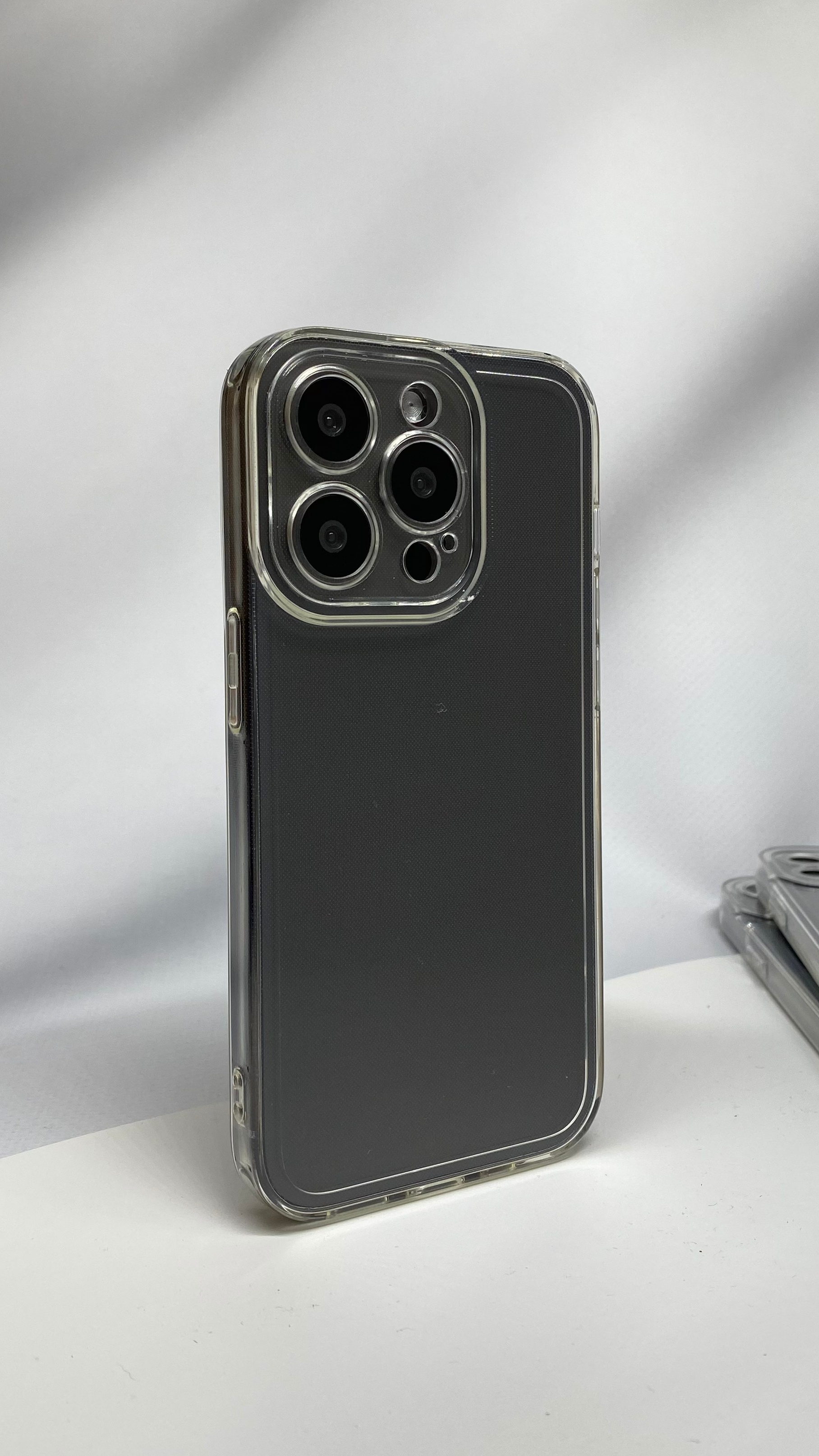 Apple Силиконовый чехол для iPhone 15 Pro Max прозрачный