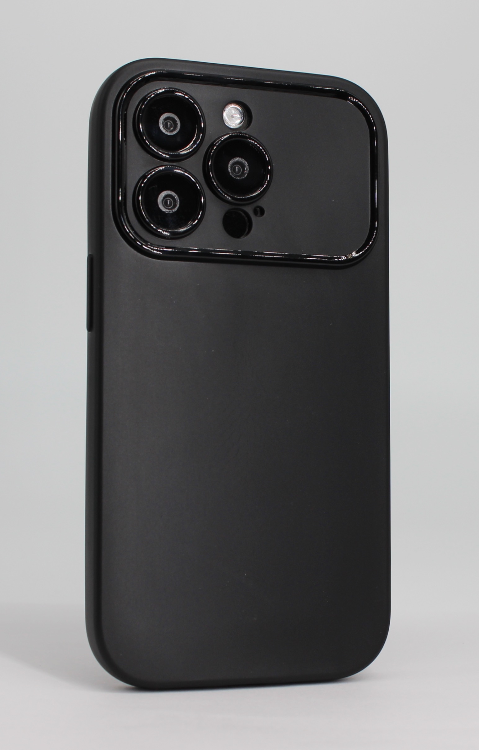 Apple Матовый мягкий чехол для iPhone 13 Pro черный