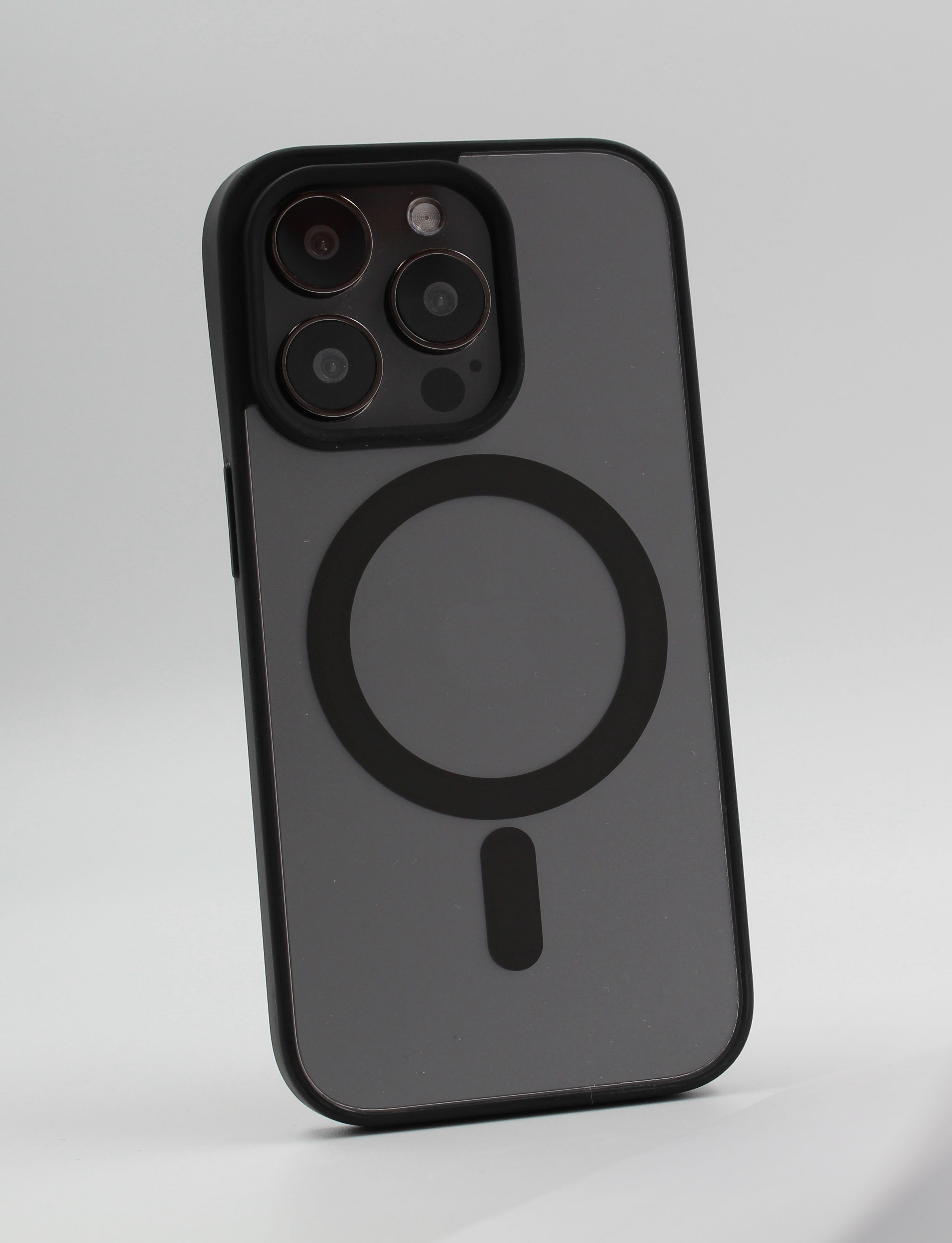 Apple Прозрачный чехол с матовой рамкой для iPhone 15 Pro Max, MagSafe черный