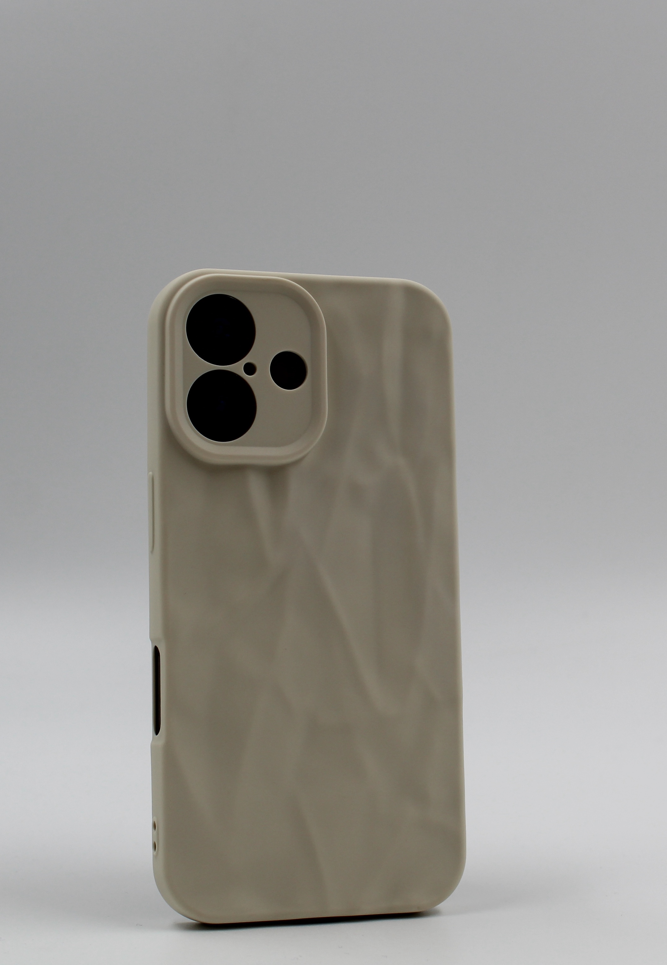 Apple Мягкий силиконовый чехол для iPhone 16 Plus, эффект мятой текстуры лунный